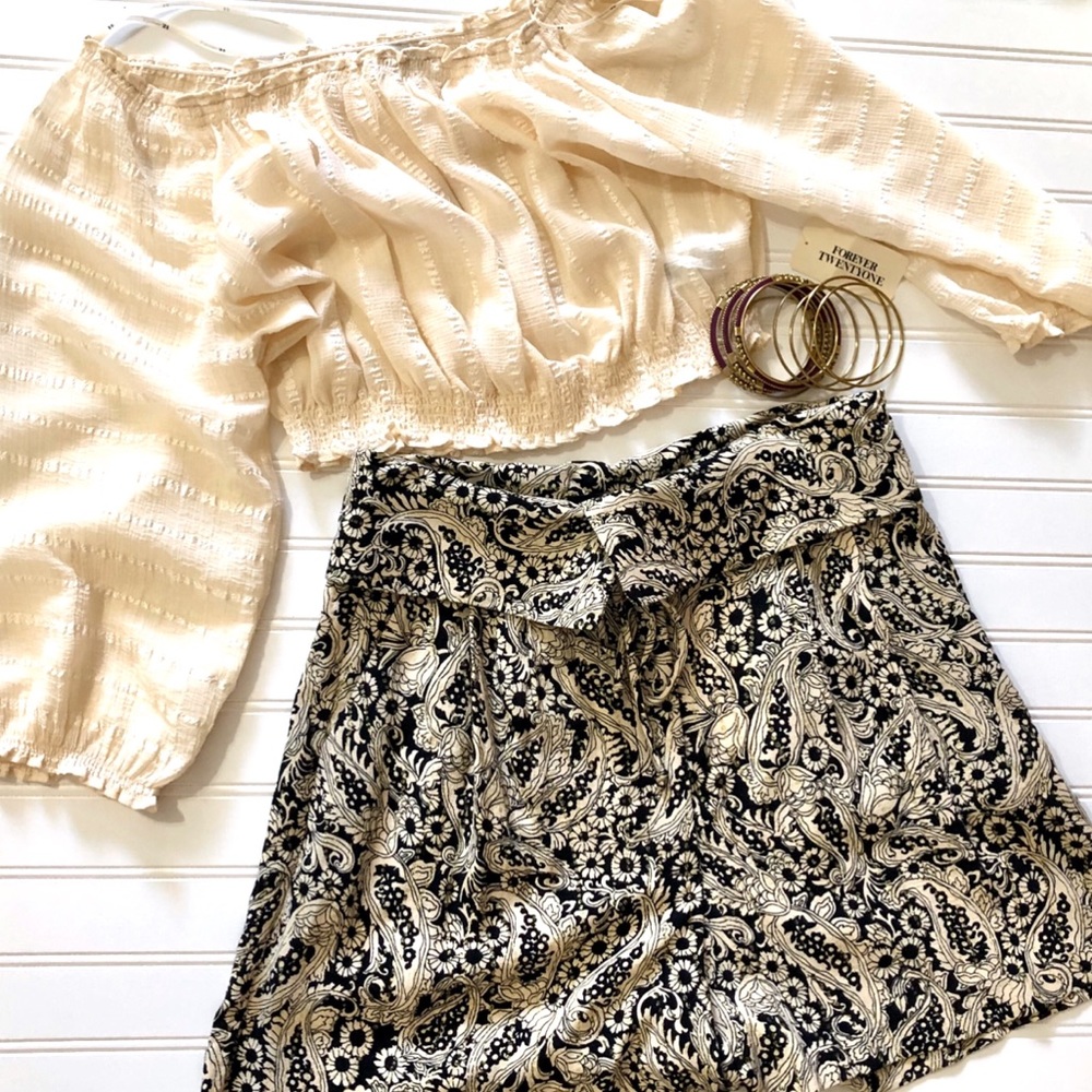 Zara Woman Floral Print High Rise Shorts 🌸BOGO - Picture 4 of 7